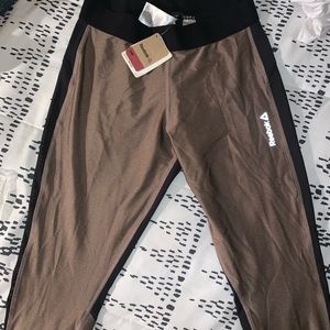🆕 Reebok full leggings